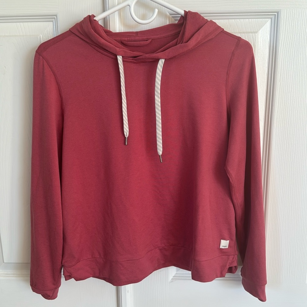 Vuori halo hoodie size small sierra heather